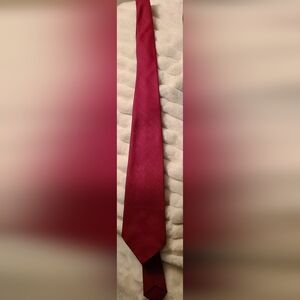 Vintage Elegant Red Necktie